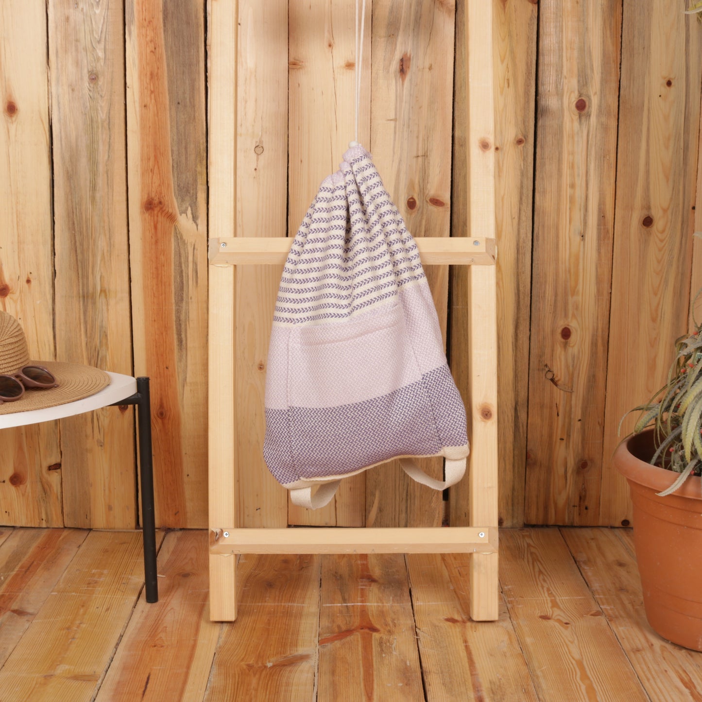 Fliederfarbene, umwandelbare Strandtasche aus türkischem Handtuch