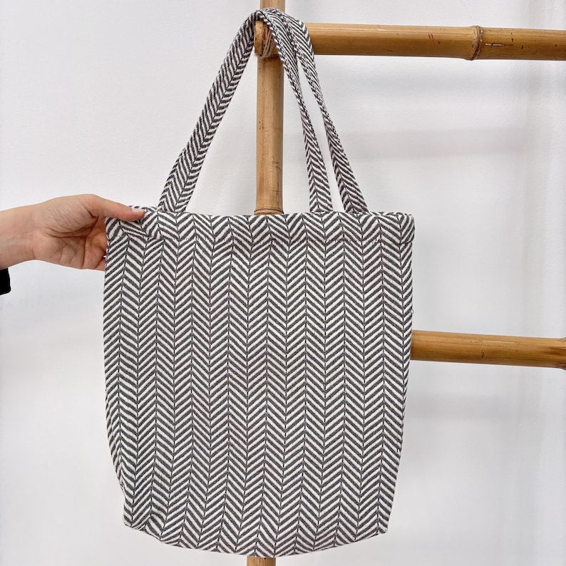 Mosaic Noir Convertible Turkish Towel Beach Bag