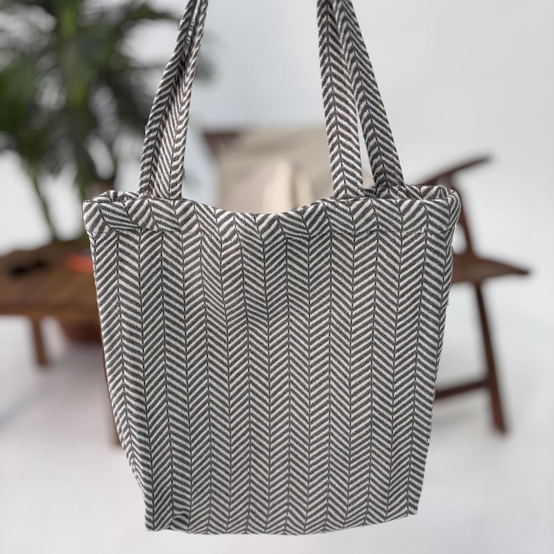 Mosaic Noir Convertible Turkish Towel Beach Bag