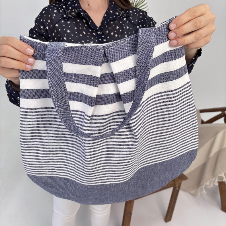 Naxos Tide Convertible Turkish Towel Beach Bag