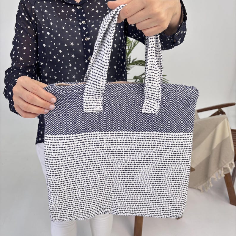 Bosphorus Grid Convertible Turkish Towel Beach Bag