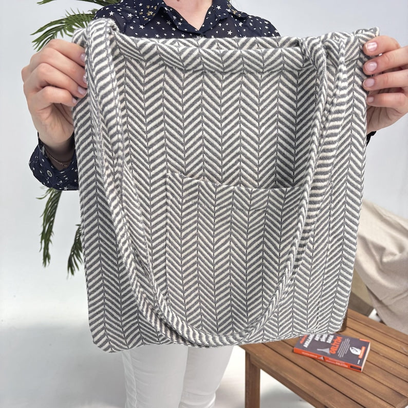 Monochrome Wave Convertible Turkish Towel Beach Bag