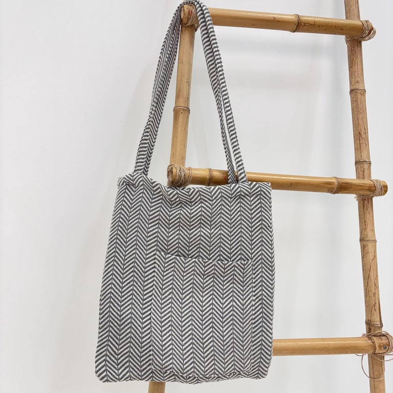 Monochrome Wave Convertible Turkish Towel Beach Bag