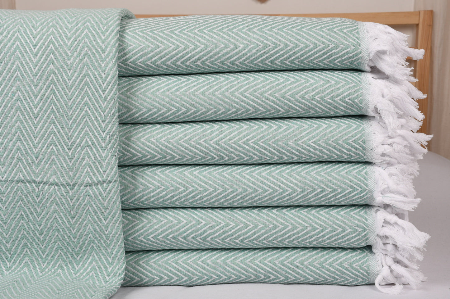 Turkish Bedspread, Picnic Blanket, Chevron Bedcover, 71x87 Inches Table Cover, Wholesale Bedspread, Mint Blanket, Decorative Bedspread