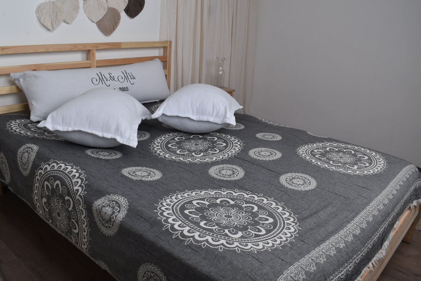 Picnic Blanket, Wedding Gift Blankets, Black Blanket, Ethnic Design Bedspread, 79x87 Inches Wholesale Blankets, Decorative Blanket