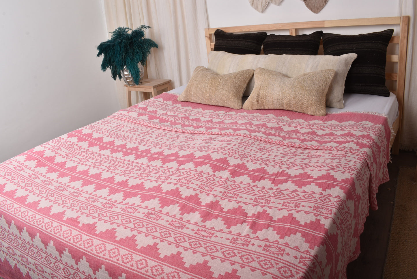 Personalized Throw, Wholesale Blankets, Pink Bedcover, Kilim Blanket, 79x91 Inches Table Cover, Couch Bedcover, Yoga Throw