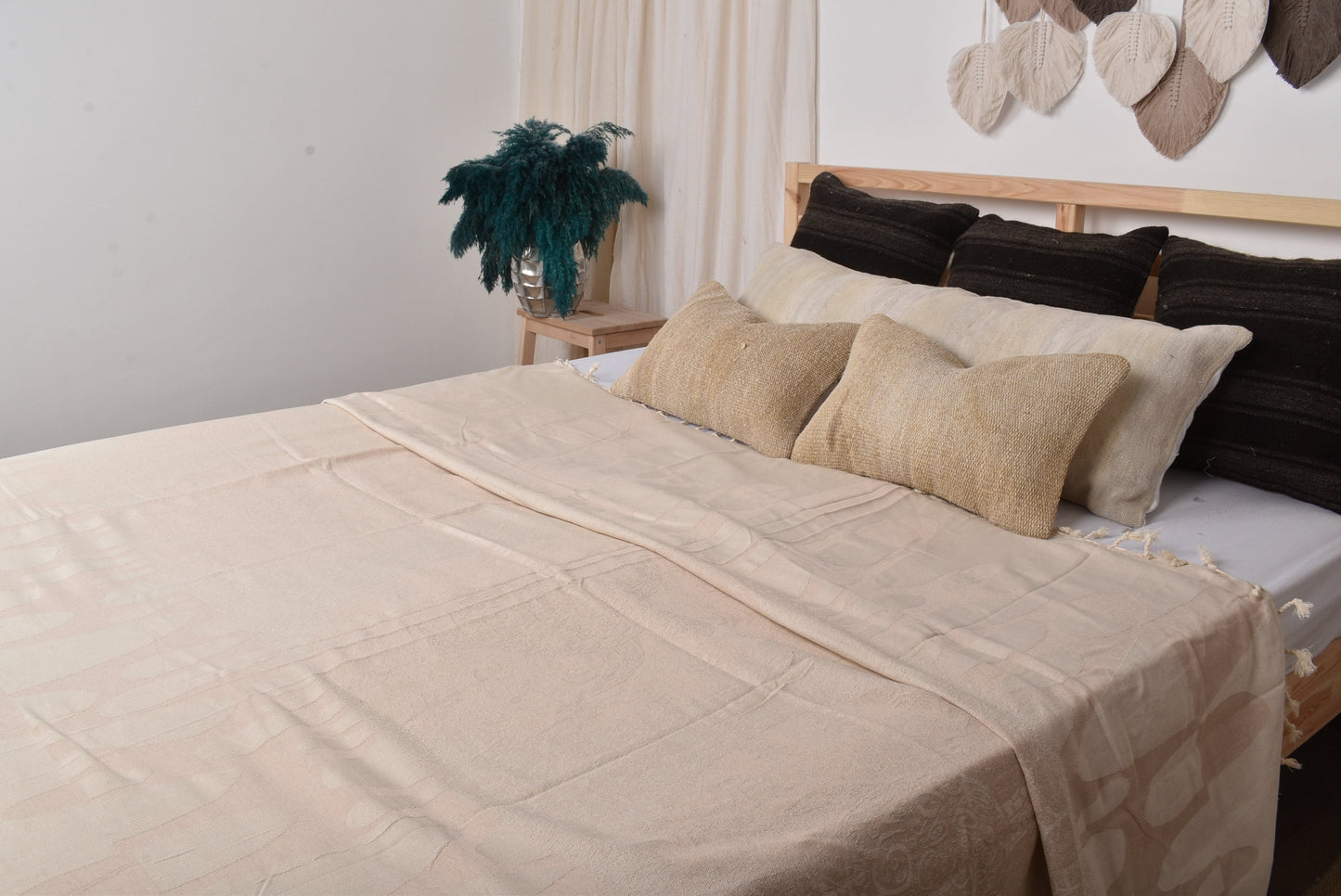 Sofa Blanket, Custom Blanket, Light Beige Throw, Animal Print Blanket, 79x99 Inches Handwoven Bedspread, Warm Throw, Decorative Blanket