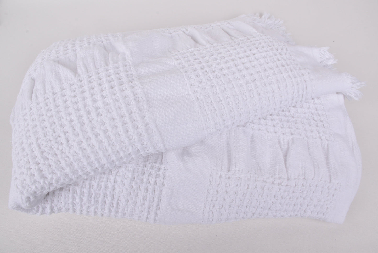Wedding Gift Blankets, Large Towel, White Throw, Quenn Size Waffle Throw, 87x95 Inches Bohemian Bed Cover, Picnic Blanket, Oversize Throw